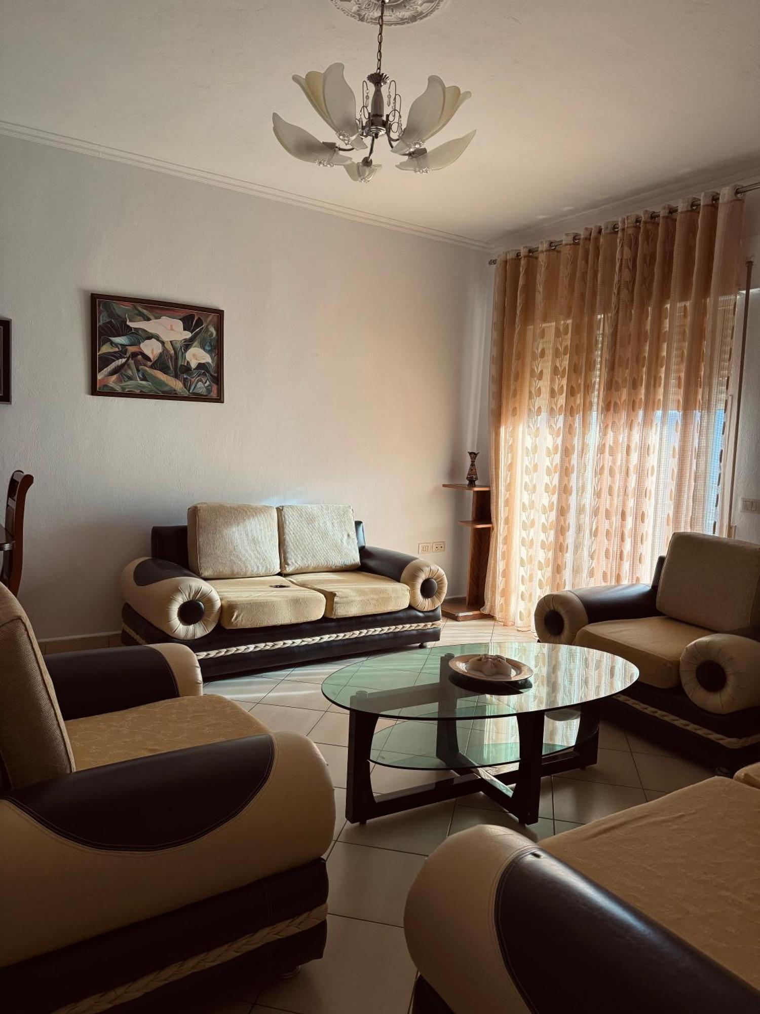 Blehami_Entire_Apartment ベラト エクステリア 写真