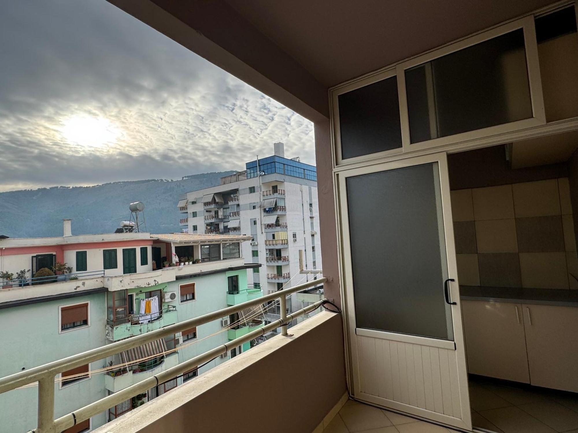 Blehami_Entire_Apartment ベラト エクステリア 写真