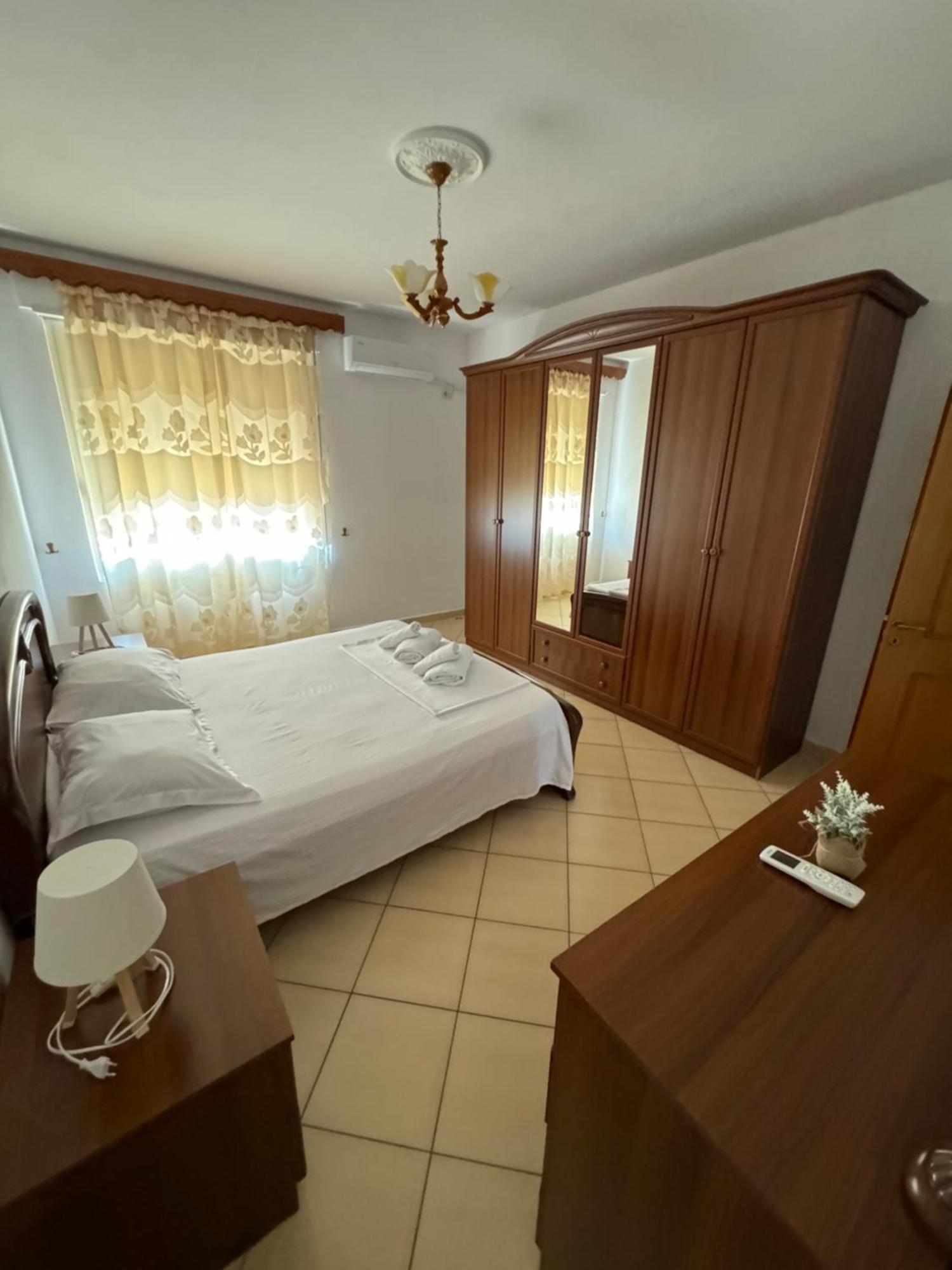 Blehami_Entire_Apartment ベラト エクステリア 写真